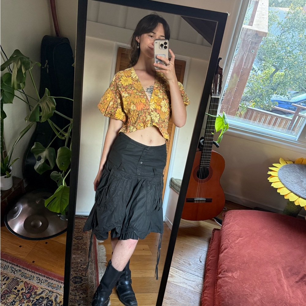 Psychic Outlaw - handmade graham short sleeve tablecloth top - women’s size S